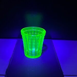 Vintage depression uranium shot glass